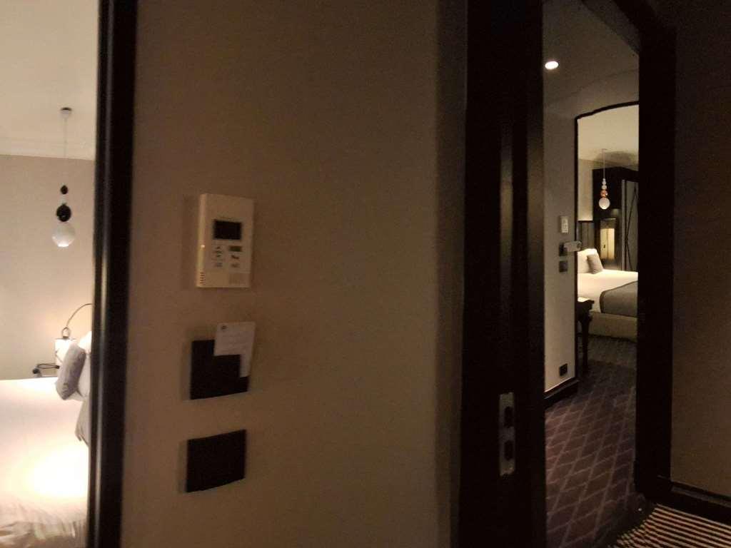 Mercure Paris Arc De Triomphe Wagram Zimmer foto