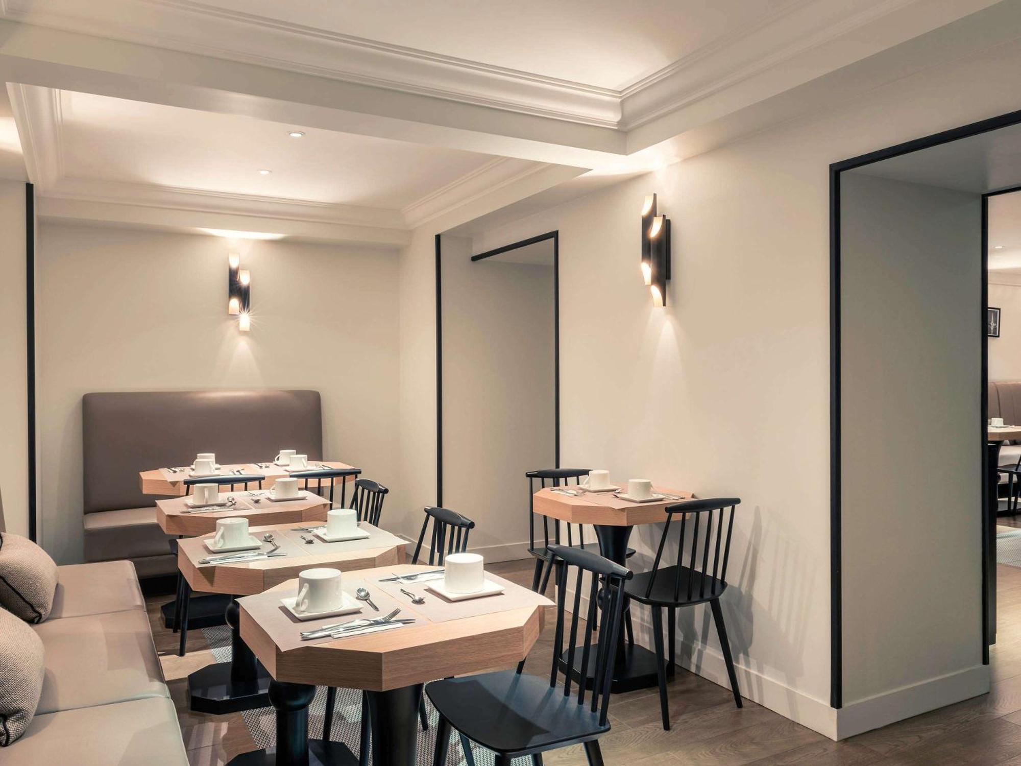 Mercure Paris Arc De Triomphe Wagram Exterior foto