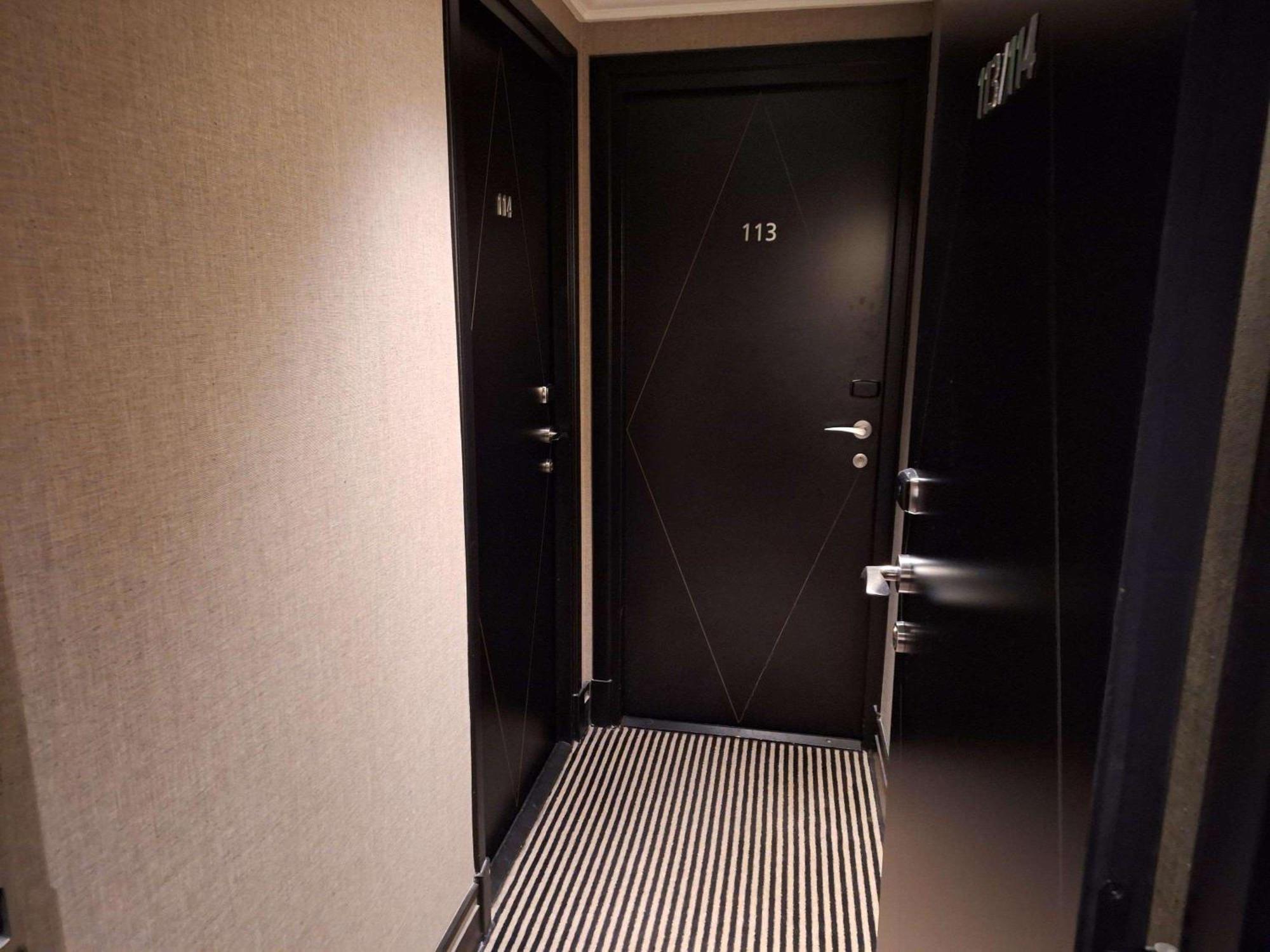 Mercure Paris Arc De Triomphe Wagram Exterior foto