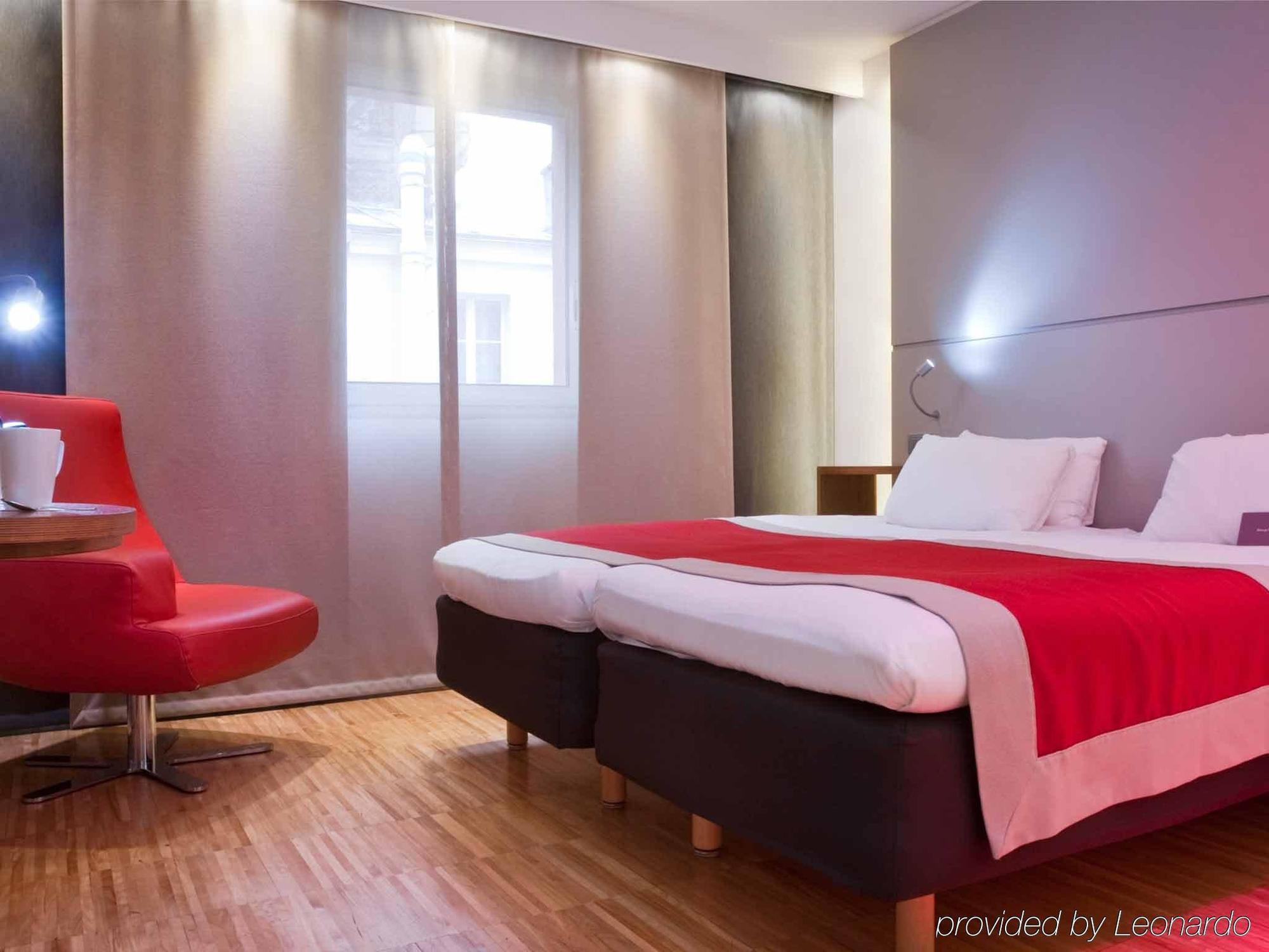 Mercure Paris Arc De Triomphe Wagram Exterior foto